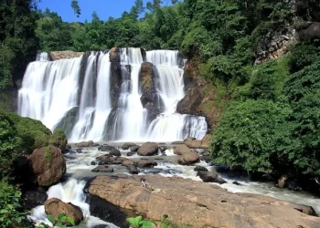 Curug Malela, Niagara Mini yang Memikat Bandung Barat